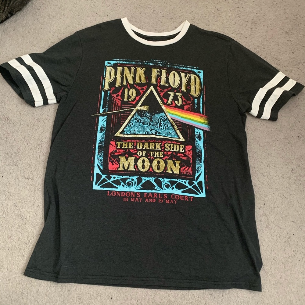Pink Floyd Men’s Graphic Tee
